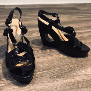 Nine West Patent Black Wedge Heels Sandals